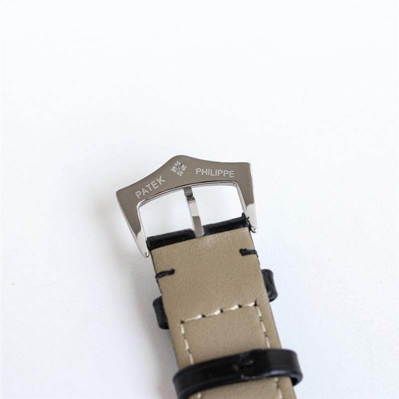 202457165532452 1100